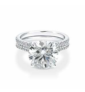 5 ct. Round Diamond Classic Bridal Set in 14k White Gold