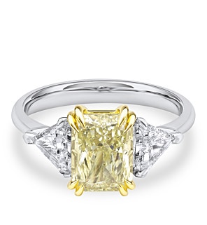 Giza Ring With 2.5 ct. Radiant Yellow Lab Diamond