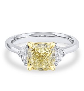 Solis Ring With 2.5 ct. Cushion Yellow Lab Diamond